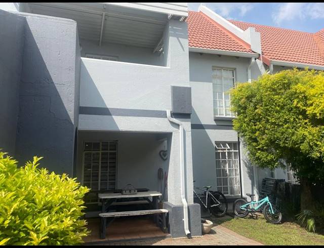 2 BEDROOM APARTMENT FOR SALE IN EDEN GLEN